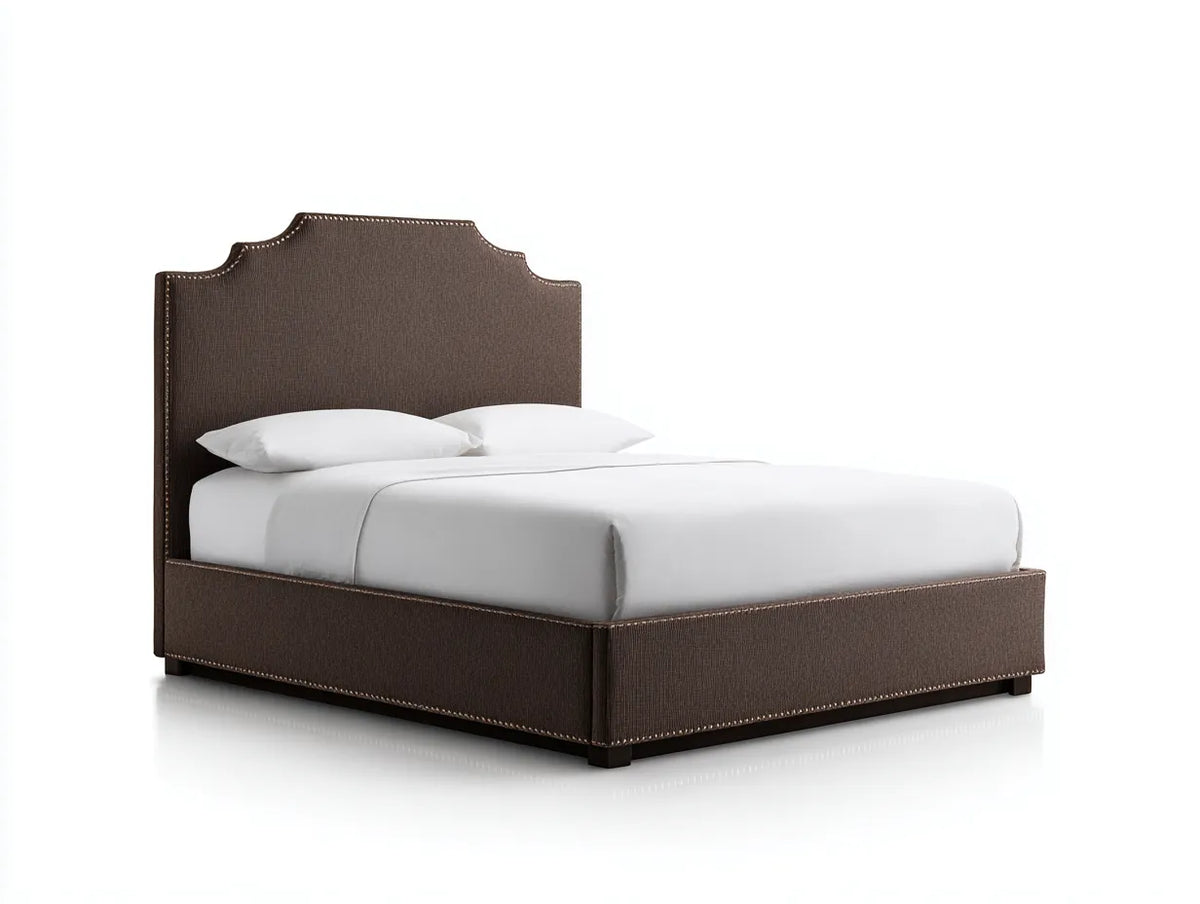 Lit double capitonné en tissu 210×170×135 cm - Marron - tête de lit décorative pour chambre